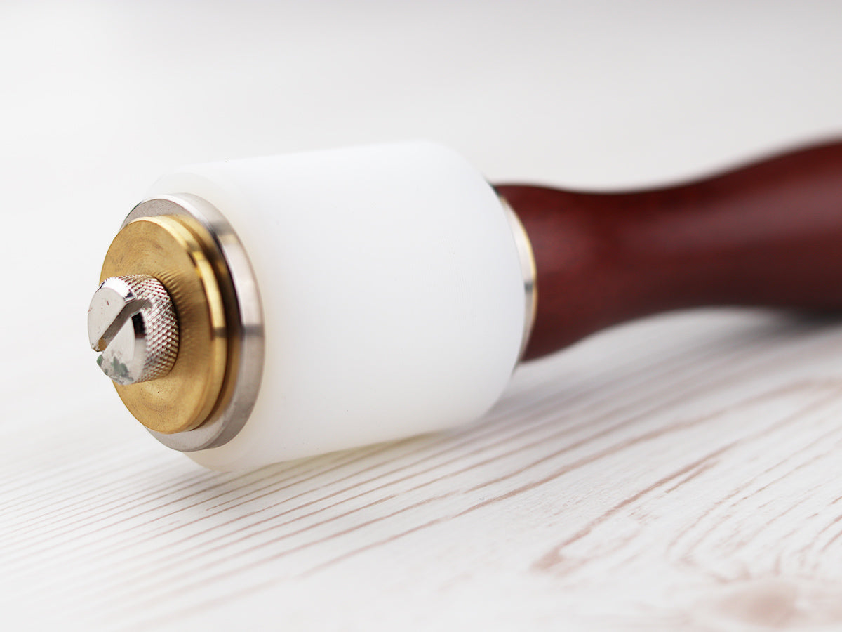 Accessories Shop Leatheredgepaint